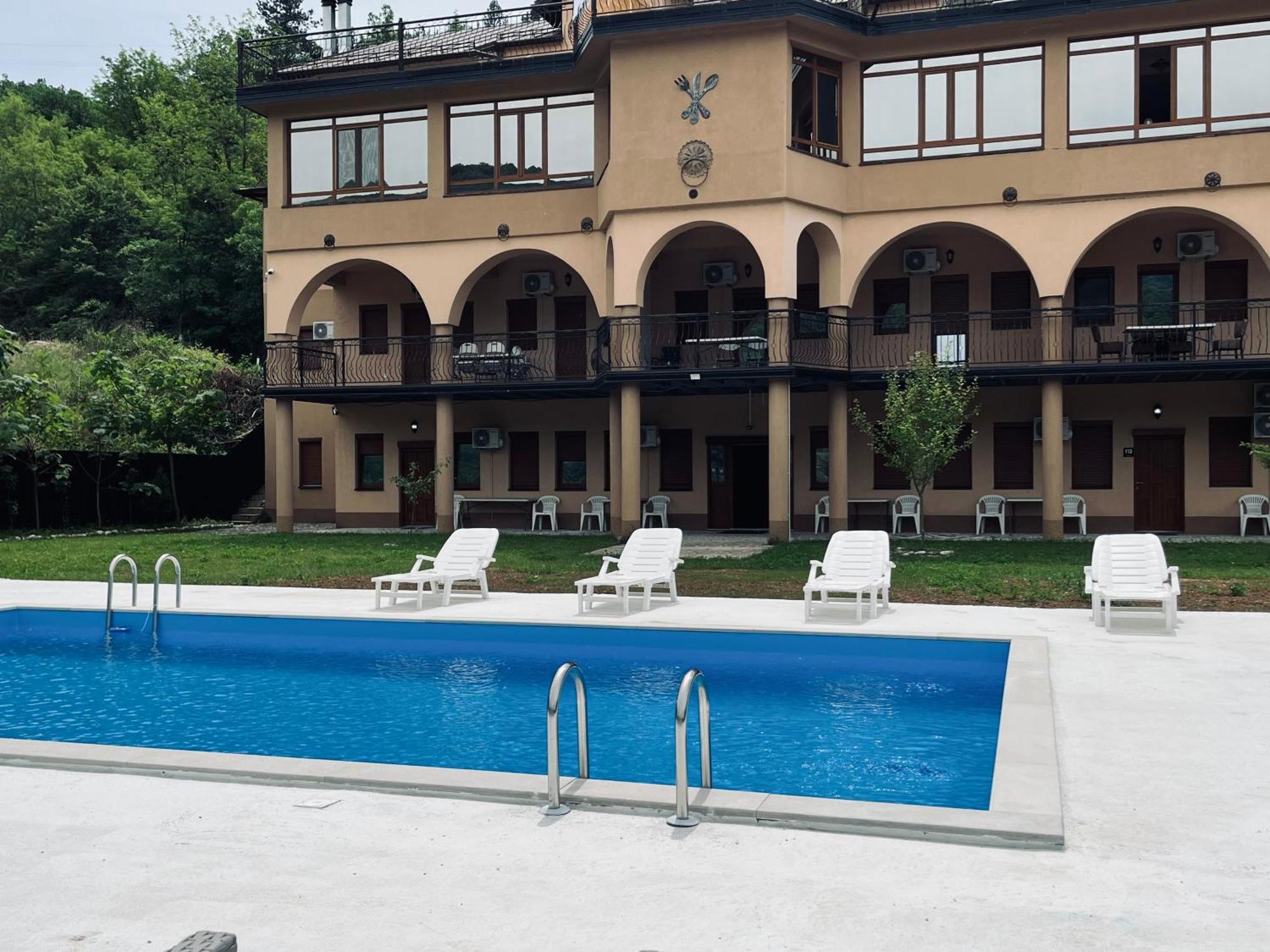 Hotel Noor Konjic Extérieur photo